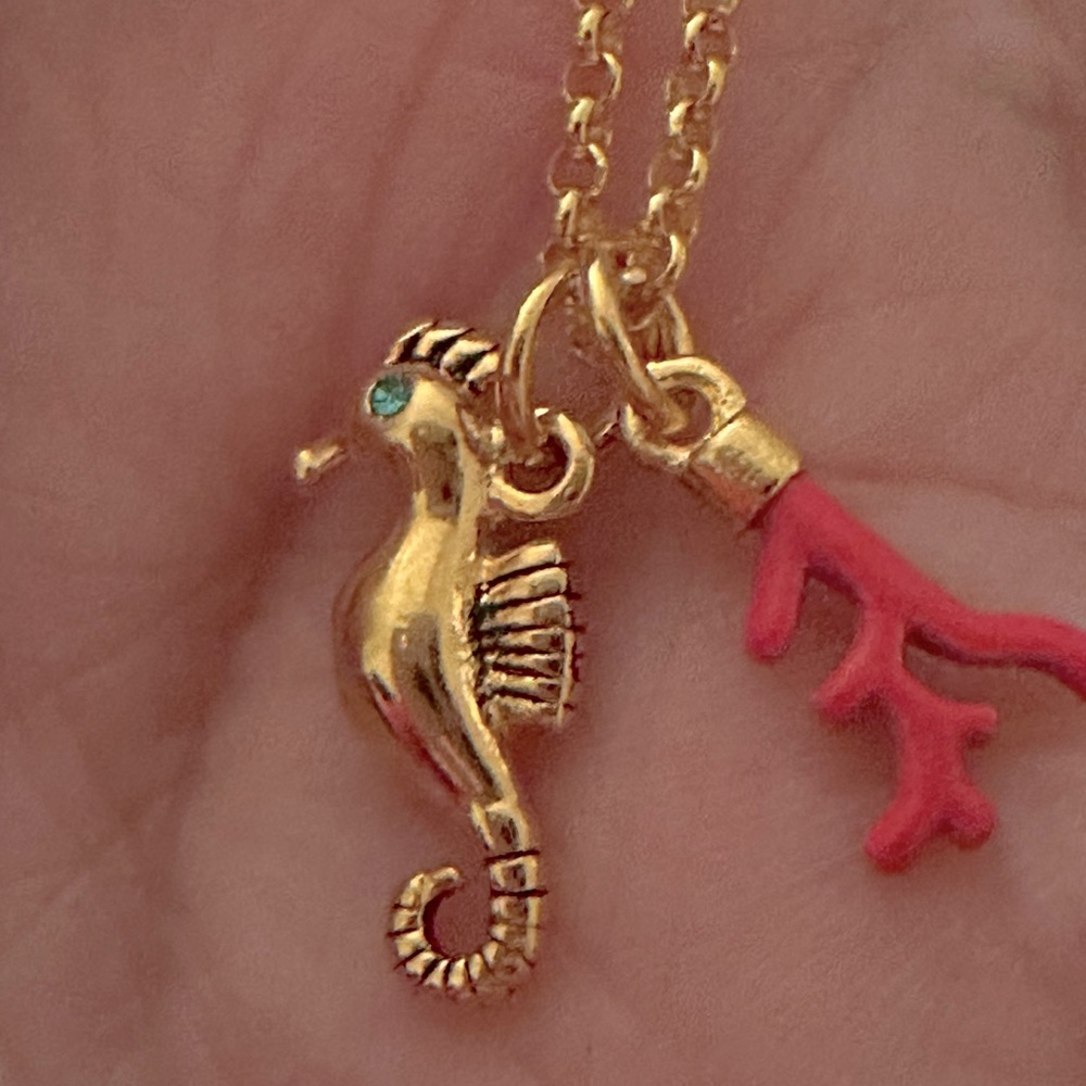 Juicy couture little Seahorse pendant chain necklace - Picture 3 of 7